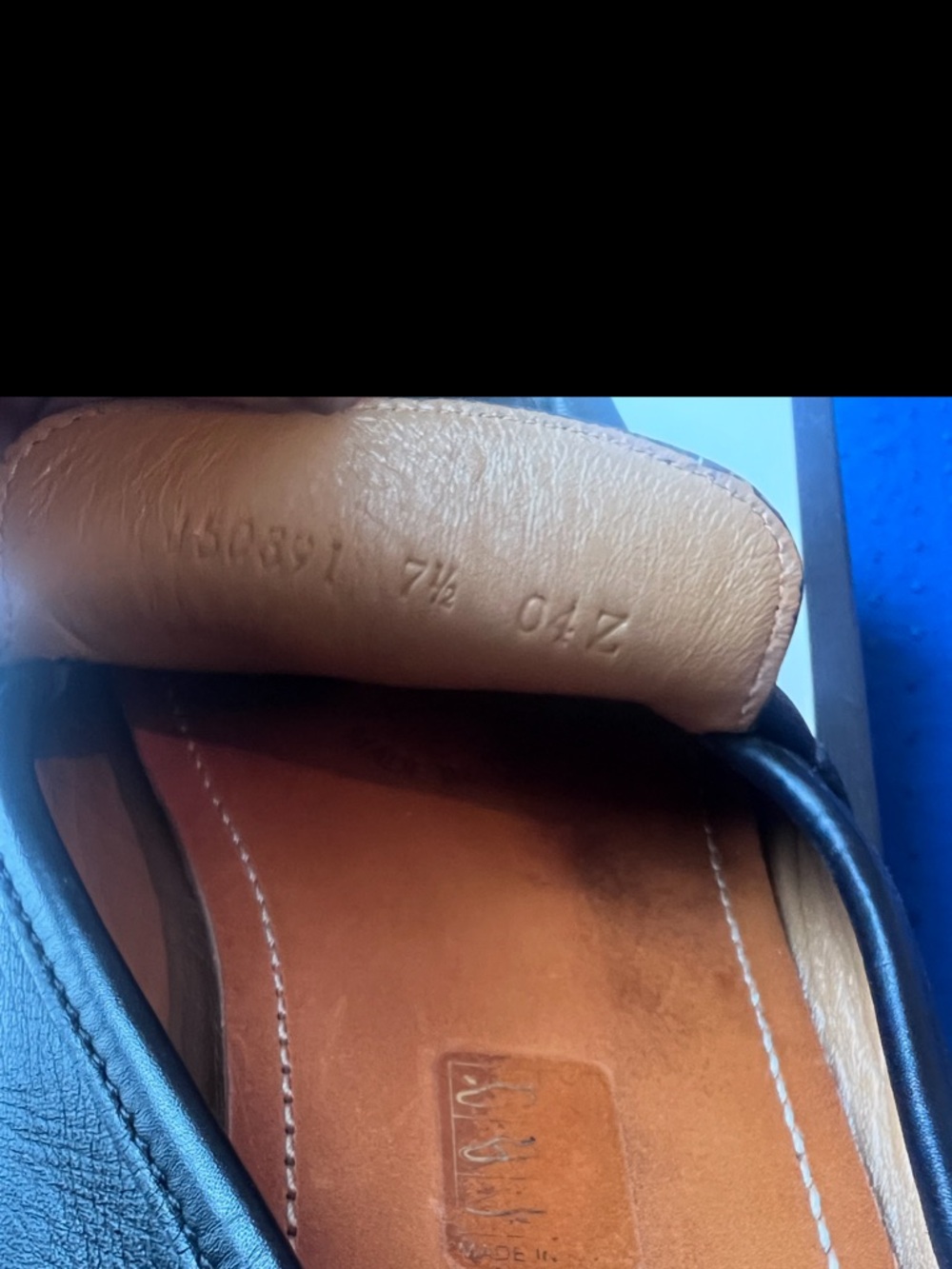 Authentic Gucci Black Leather Loafers with Green and Red Web & Gold Horsebit - Picture 6 of 8